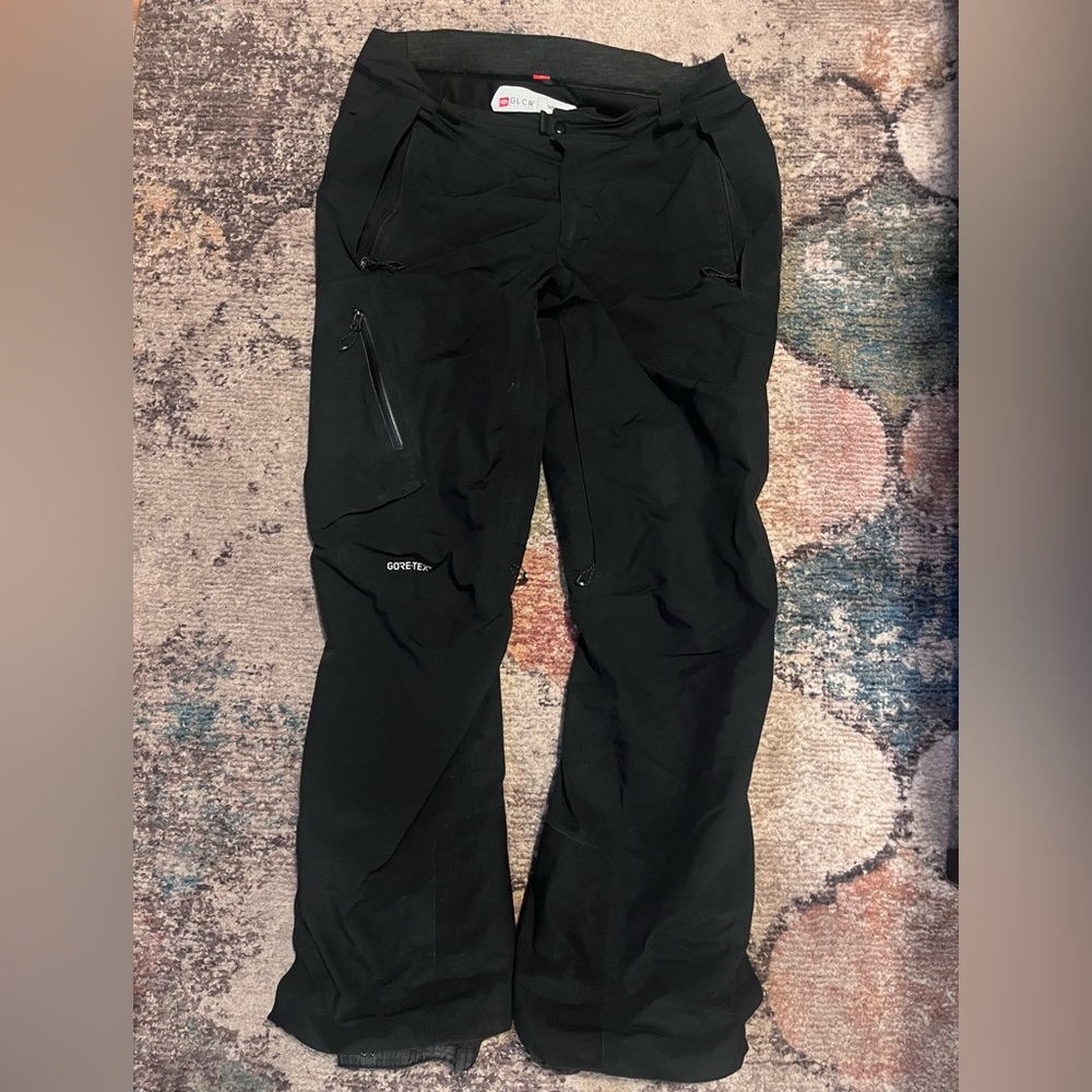686 GORE-TEX Black Ski/Snowboard Pants for Men